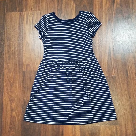 Carter's Other - Girls' Carter's Knit Dress, size 6/6X, EUC